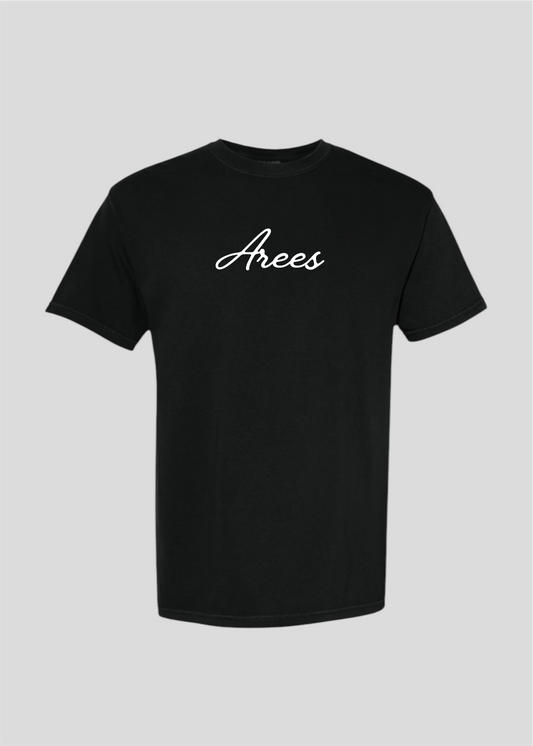 Customizable Lessa Metgawzeen: Just Married Arees Tee