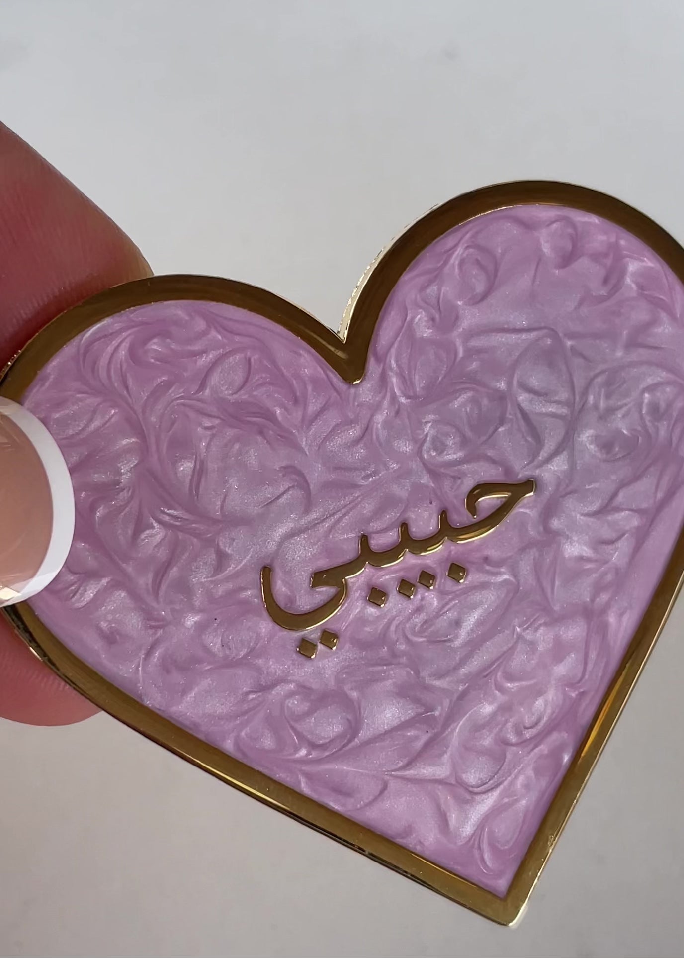 Pearlescent Habibi Heart Keychains